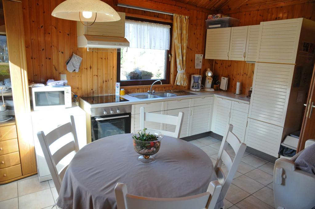Villa Mare Aux Saules Hotton Habitación foto